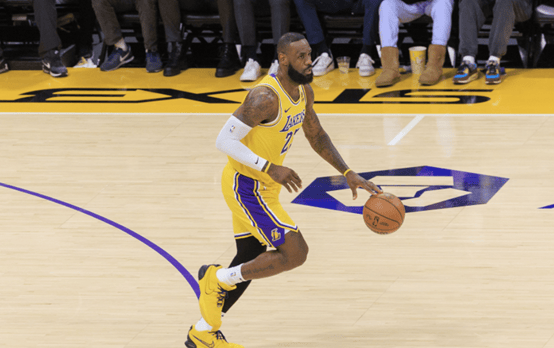 NBA 2K25什么优化工具好用？如何克服卡顿障碍？