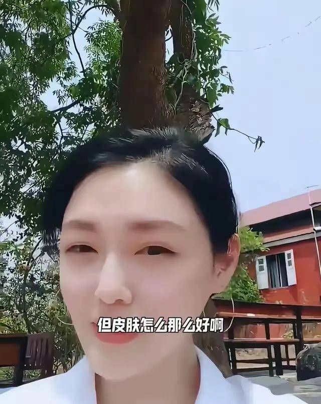 太狠！片酬低，挖隐私，说丑角，不看好，心高气傲的大S意能平吗